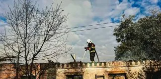 Ворожа атака на Лозову: шестеро постраждалих, серед них діти Вибух у Лозовій внаслідок атаки дронів, постраждалі люди