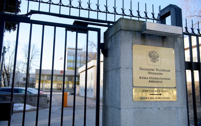Drones near the Russian Embassy in Sweden. The Russian Embassy in Sweden.