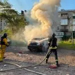 Росія вночі атакувала Краматорськ і Слов’янськ: палали будинки та ТЦ