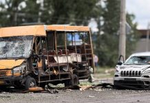 Четверо загиблих у Сумах після удару трьома російськими КАБами Наслідки удару по Сумах