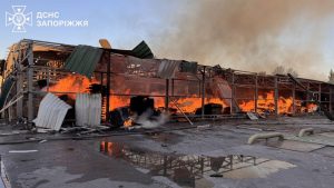 Пожежа після масованого удару БпЛА по Запоріжжю