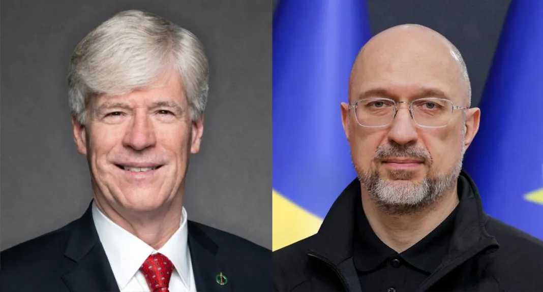 Денис Шмигаль під час онлайн-зустрічі з Тімом Ходжсоном