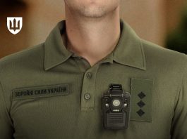 ТЦК зобов’яжуть не вимикати бодікамери: записи зберігатимуть 90 днів Працівник ТЦК із бодікамерою