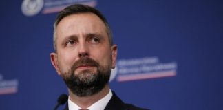 Polish Defence Minister Władysław Kosiniak-Kamysz speaks at a press conference