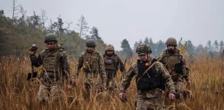 The Rada has extended the guarantees for military personnel released on parole Soldiers at the frontline
