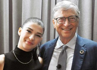 Bill Gates’s daughter’s start-up has been accused of commission fraud Phoebe Gates, co-founder of the start-up Phia