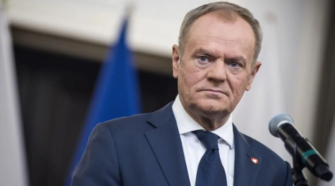 Прем’єр-міністр Польщі Дональд Туск під час публічного виступу