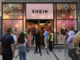 Магазин Shein перед виходом компанії на IPO у Гонконзі