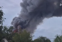 Дим над Бориспільським районом після удару по складському об'єкту