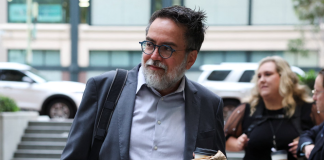 Meta ignored the risks to children Arturo Bejar, a former security engineer at Meta, outside the Federal Court in Auckland