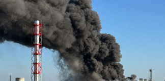 Major fire in Odessa following an attack on «Epicentre»