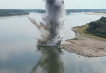 Romania has blown up a rock in the Danube to divert water to the Cernavodă nuclear power station« The Romanian military are carrying out blasting operations on the Danube near the Pirjoaia rock