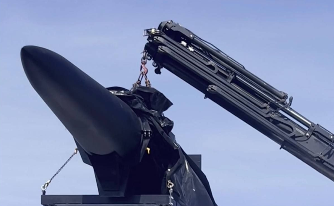 FP-9 Українська балістична ракета FP-9 на виставці у Данії
