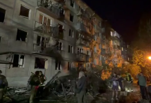 Attack on Kyiv: the number of casualties has risen to 15 A residential building damaged following a missile strike on Kyiv