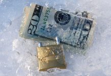 Чотири країни ЄС закликали залучити активи РФ для України Заморожені активи