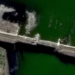 На Чонгарському залізничному мосту обвалився проліт