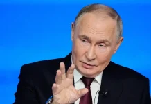 Путін пригрозив відповіддю на затримання російських торгових суден Володимир Путін під час зустрічі з командувачами російських флотів