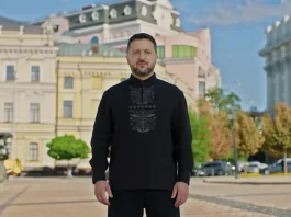 Зеленський розкрив новий план завершення війни Зеленський під час звернення в центрі Києва
