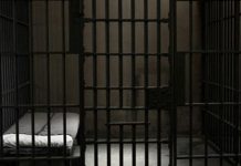 Агентку ФСБ засудили за наведення ударів по Хмельниччині Грати в СІЗО