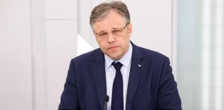 У МЗС Росії закликали готуватися до затяжної війни проти України Родіон Мірошник, представник Міністерства закордонних справ Росії