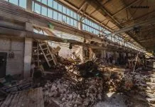 Удар по базі Autostrada в Києві: загинули двоє працівників Зруйнована виробнича база Autostrada після ракетного удару по Києву