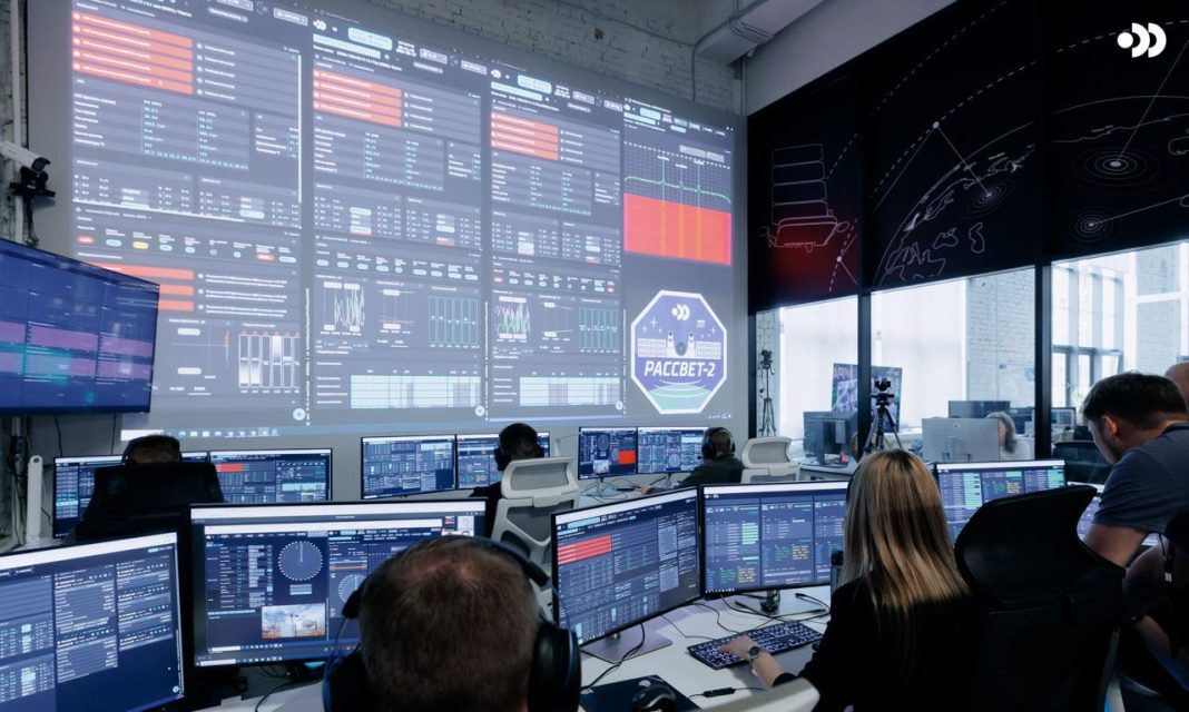 Dawn Control of the "Rassvet" satellites"