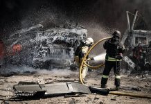 Russian drones attacked the Pisochnaya community: one person was killed Rescue workers are putting out a fire following a Russian drone attack in the Pisochyn community
