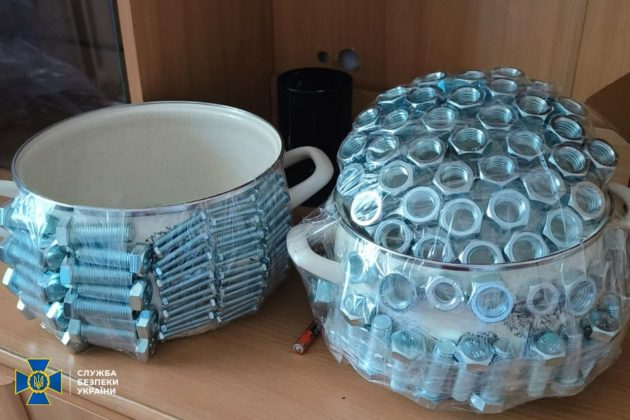 Металеві гайки та болти для вибухових пристроїв, вилучені СБУ в Ізмаїлі