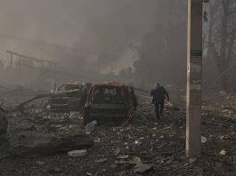 СБУ відкрила справу після удару РФ по складах на Київщині Місце трагедії в Бучанському районі