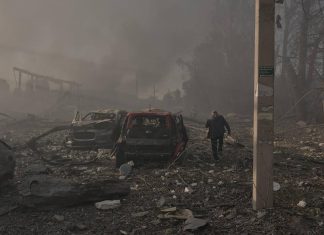 СБУ відкрила справу після удару РФ по складах на Київщині Місце трагедії в Бучанському районі