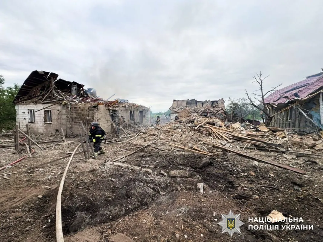 Пошкоджений унаслідок російського обстрілу район Запорізької області