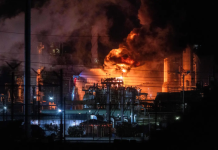 Ukraine has handed over a memorandum to the US regarding strikes against Russia A refinery on fire in Russia