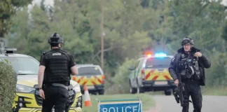 Біля RAF Fairford затримали п’ятьох за підозрою в підготовці теракту Біля RAF Fairford затримали п’ятьох за підозрою в теракті