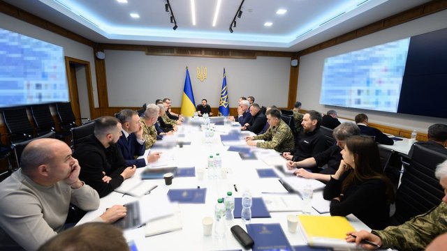 Проти реактивних «шахедів»: Зеленський оголосив рішення Ставки Рішення Ставки щодо перехоплювачів реактивних безпілотників