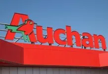 Путін передав активи Auchan, Nestlé і Leroy Merlin під зовнішнє управління Логотипи Auchan