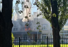 Школа під ударом: у Києві фіксують наслідки нової атаки РФ Пожежа у школі в Солом’янському районі Києва після атаки РФ