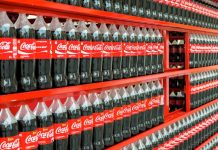 Coca-Cola на полицях українського супермаркету
