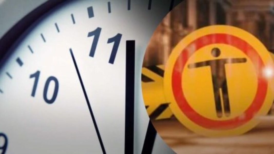 235835-1_large Curfew in Kyiv — an illustration featuring a clock
