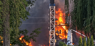 Fire following the Russian attack on Kyiv