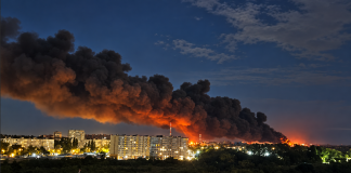 Another fire near «Epicentre» in Odessa: what we know so far A major fire and black smoke over Odesa on 26 September