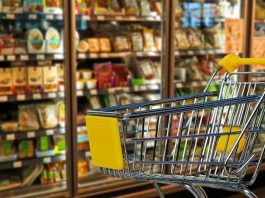 Київ готує запаси продуктів і води на випадок тривалих відключень Продуктові запаси на випадок надзвичайних ситуацій