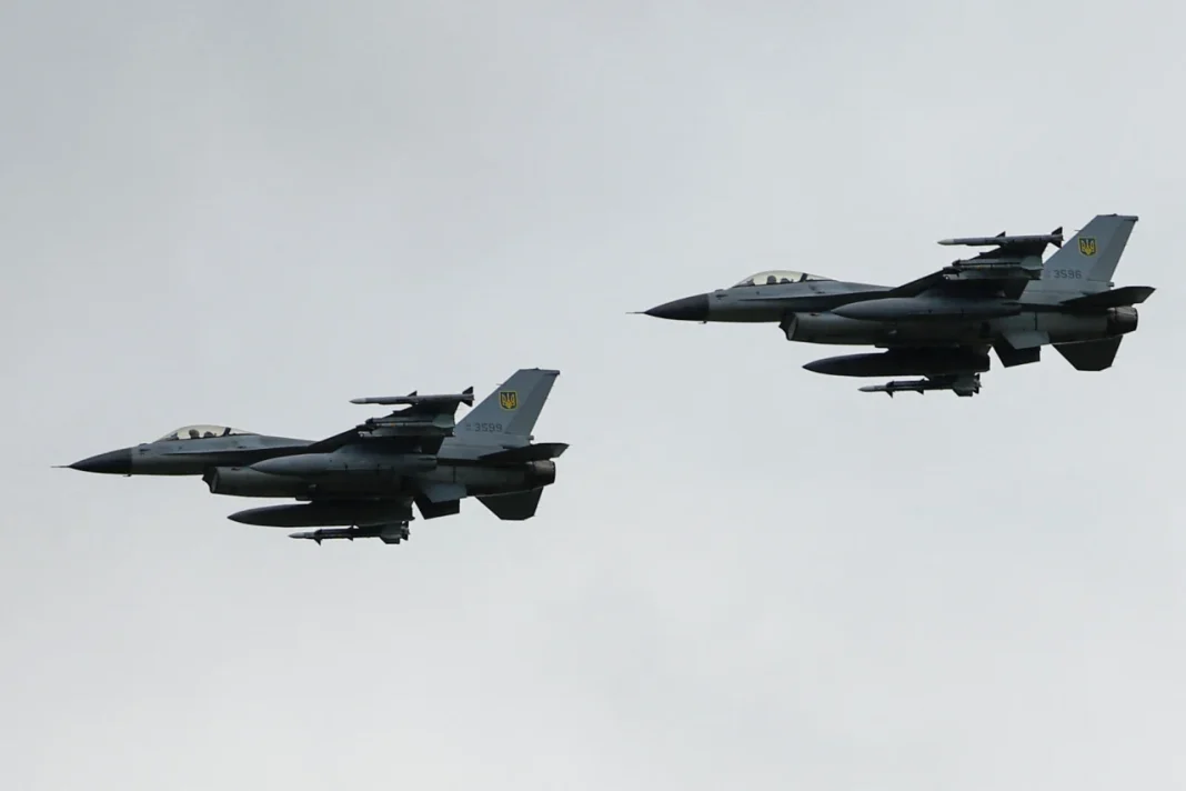 Ukrainian F-16 fighter jets Ukrainian F-16 fighter jets in flight