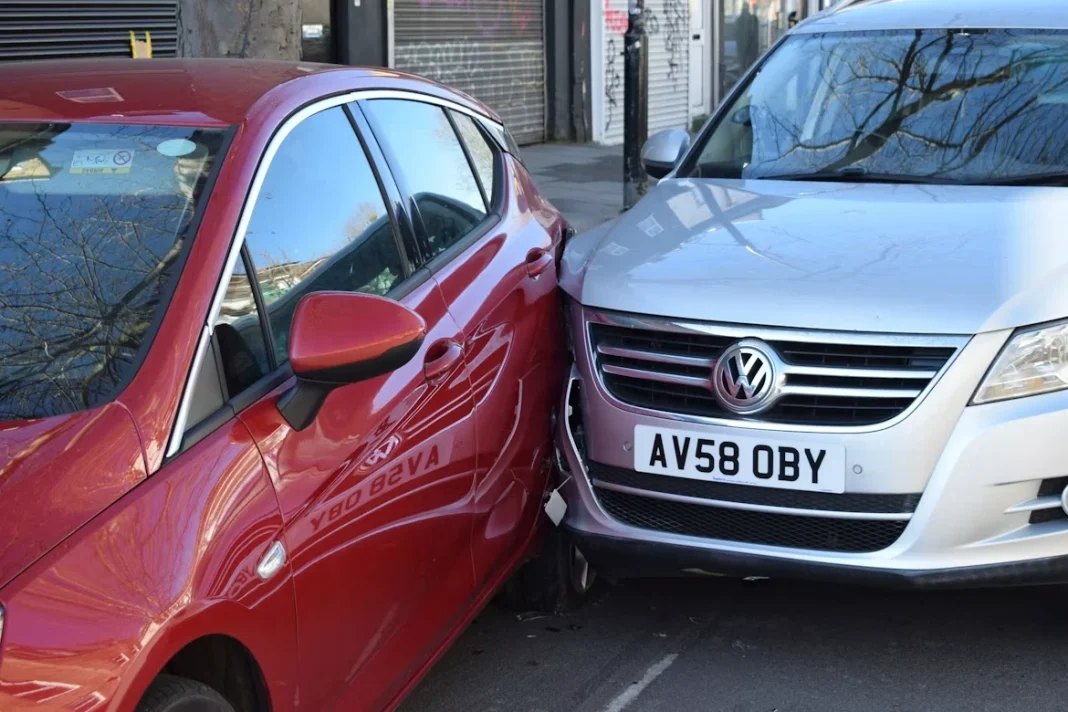 Road accident abroad: two cars following a collision