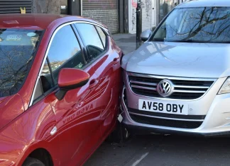 Road accident abroad: two cars following a collision