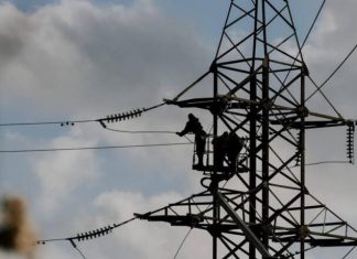 Power cuts began following a massive strike Power companies are restoring the electricity supply following the Russian attack