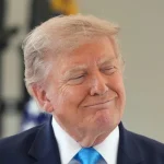Без президентської зарплати, але з мільярдами: доходи Трампа