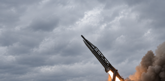 Україна застосувала Pelican: що відомо про нову балістичну ракету Запуск української балістичної ракети FP-7 Pelican