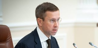 Ukraine is to receive $841 million from the World Bank, backed by Canadian guarantees Serhiy Koretskyy on raising funds backed by Canadian guarantees