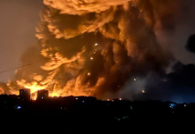 Russia launched simultaneous attacks on Dnipro, Kryvyi Rih and Pavlohrad: there have been fatalities A major fire in Dnipro following the Russian attack on 22 September