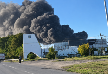Major fire near Odesa: reports suggest «Nova Poshta» warehouses are involved» A major fire at warehouse facilities near Odesa